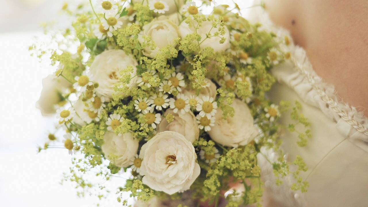 Wichtiges Detail einer Hochzeit: der Brautstrauss. 