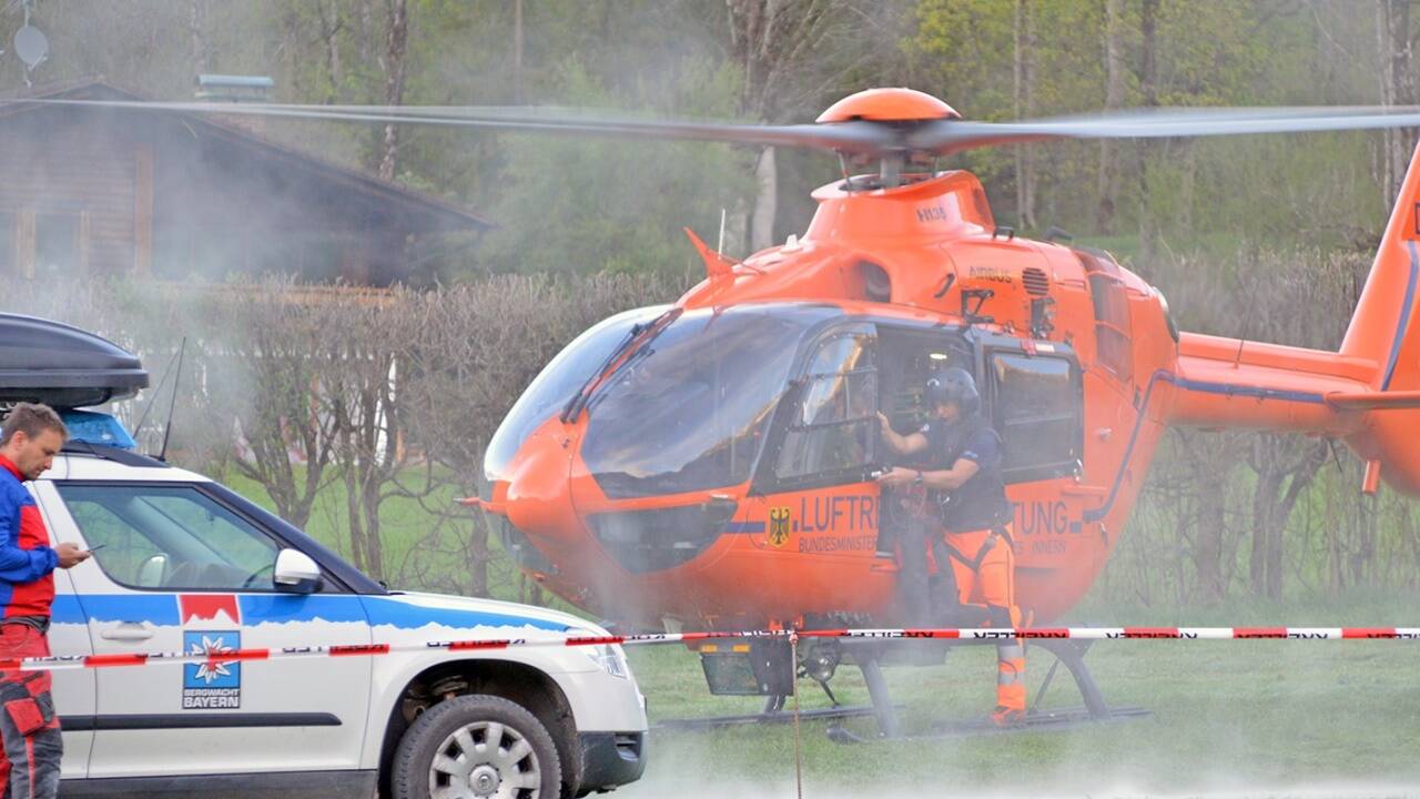 Dramatischer Rettungseinsatz am Königssee in Schönau bei Berchtesgaden. Dramatischer Rettungseinsatz am Königssee in Schönau bei Berchtesgaden.
