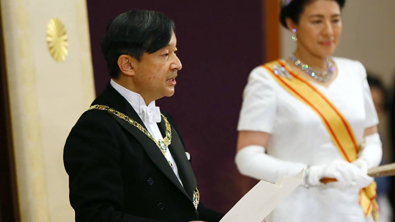 Der 59-jährige Naruhito trat am Mittwoch die Nachfolge seines Vaters Akihito an. 