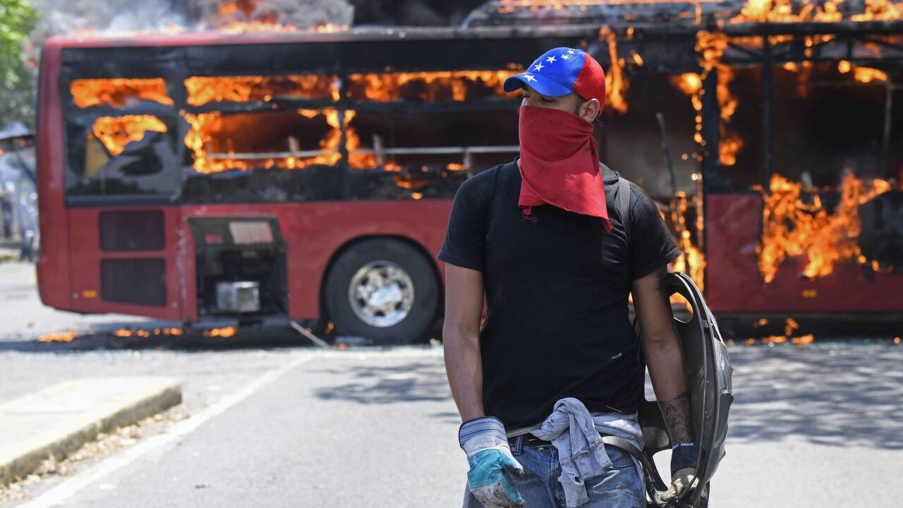 Kein Ende der Unruhen absehbar.  Kein Ende der Unruhen absehbar.