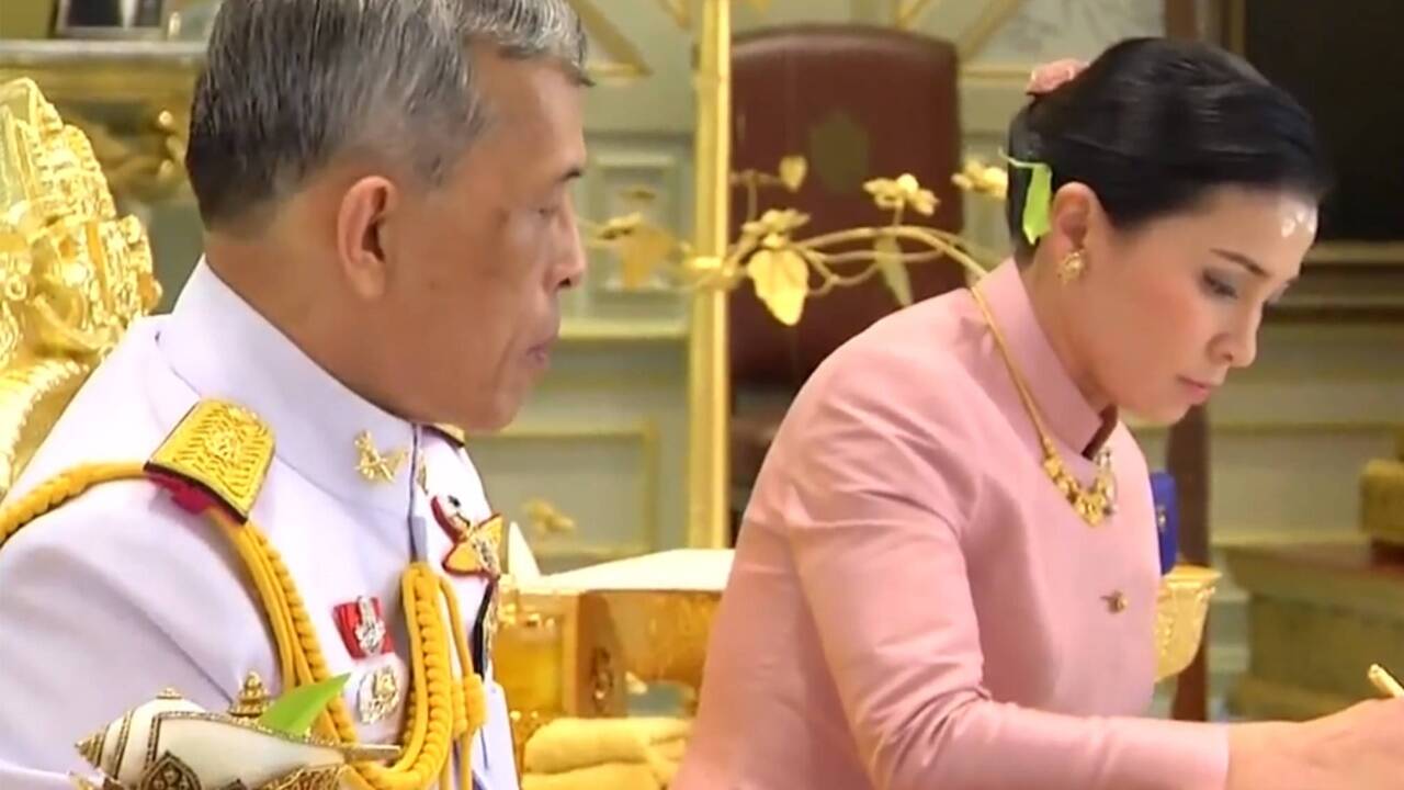 König Maha Vajiralongkorn sorgte mit der Hochzeit für eine Überraschung. 