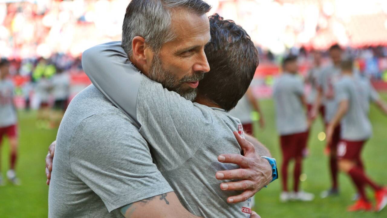 Salzburgs Erfolgstrainer Marco Rose darf zum Abschied über das Double jubeln. 