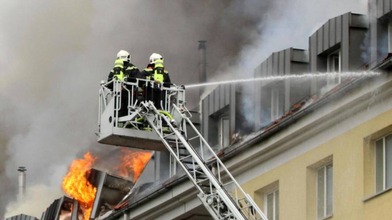 Teile des Daches stürzten ein 