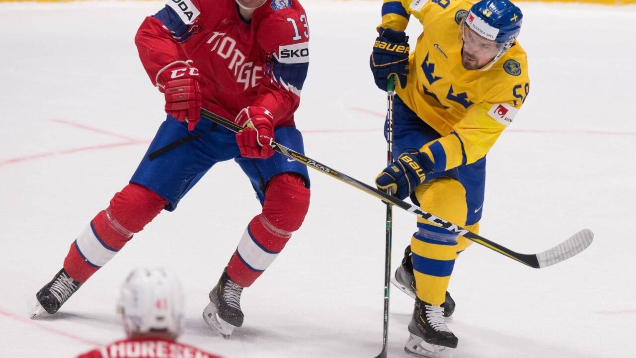 Sondre Olden (links), Play-off-Torgarant der Vienna Capitals, spielt mit Norwegen auch gegen Österreich. 