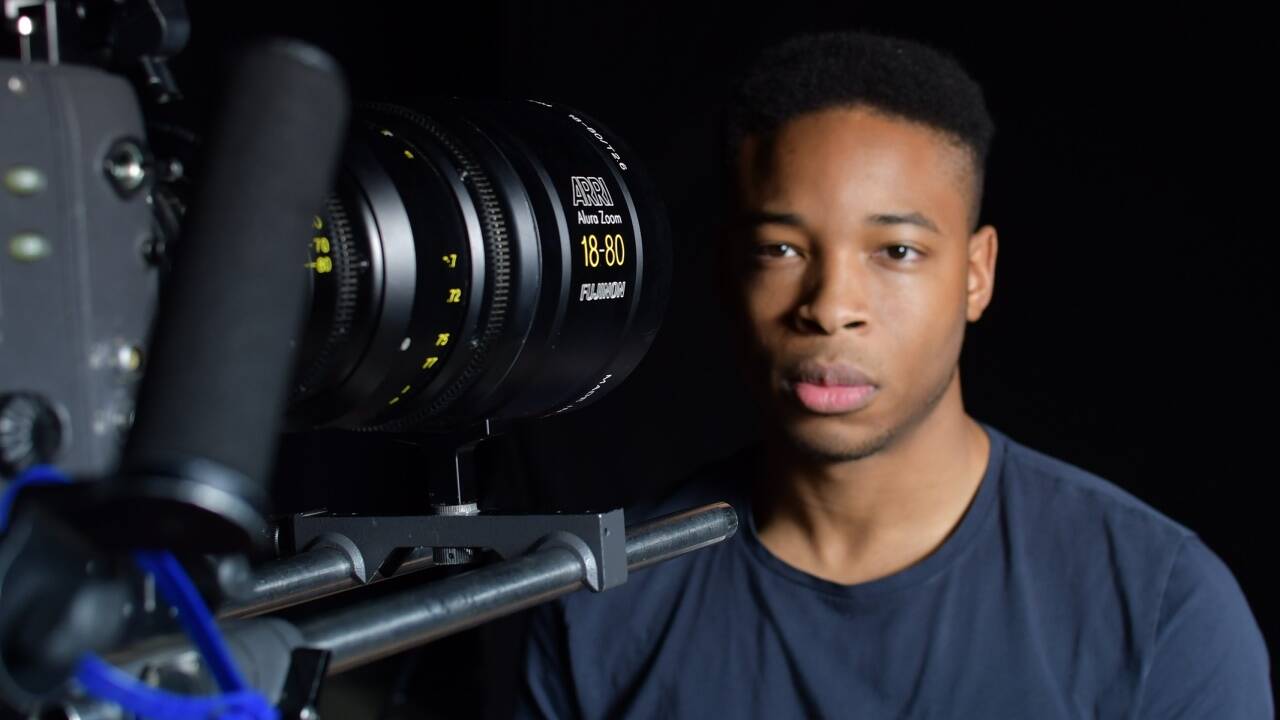 Hauptdarsteller Dimitri Abold bei den Dreharbeiten.  Hauptdarsteller Dimitri Abold bei den Dreharbeiten.