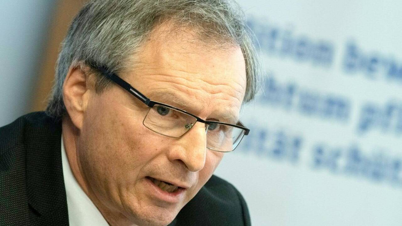 Wolfgang Klinger.  