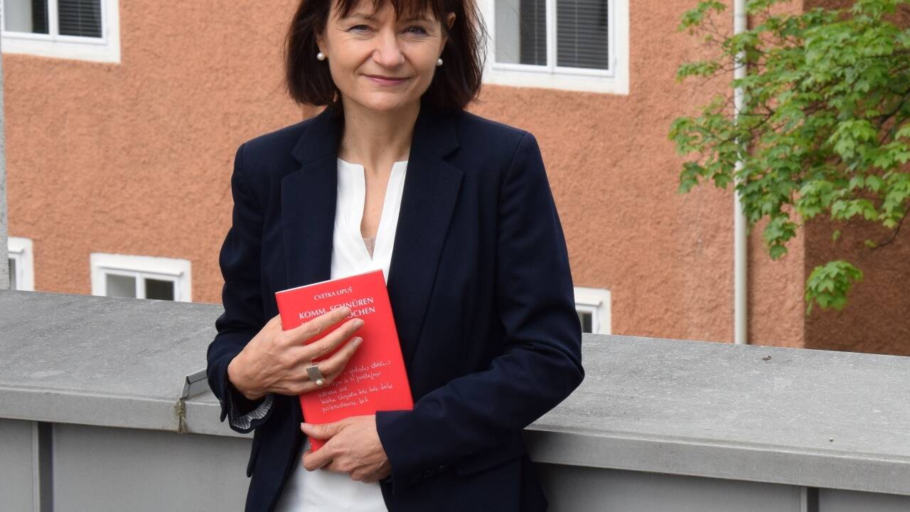 Cvetka Lipuö gestaltet beim Literaturfest gemeinsam mit ihrem Vater Florjan Lipuö in der Panomoramabar der Stadtbibliothek die Samstagsmatinee um 11 Uhr. Cvetka Lipuö gestaltet beim Literaturfest gemeinsam mit ihrem Vater Florjan Lipuö in der Panomoramabar der Stadtbibliothek die Samstagsmatinee um 11 Uhr.