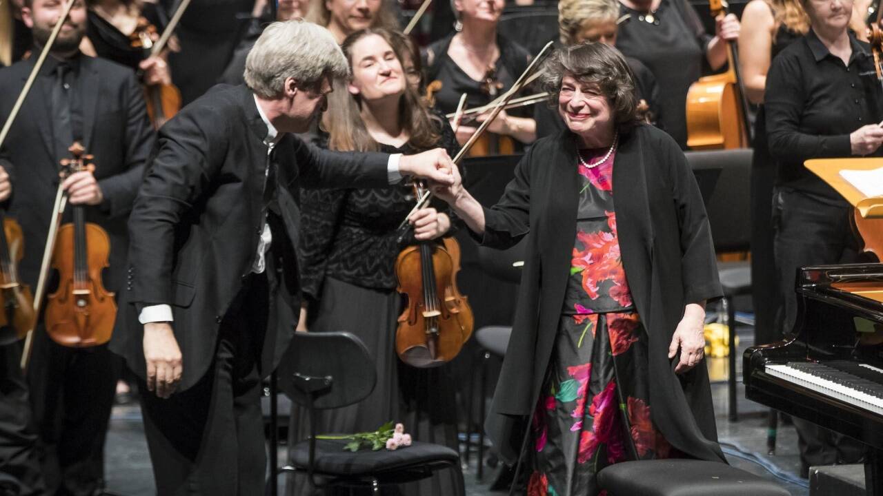 Dirigent Thomas Dausgaard, Pianistin Elisabeth Leonskaja  Dirigent Thomas Dausgaard, Pianistin Elisabeth Leonskaja