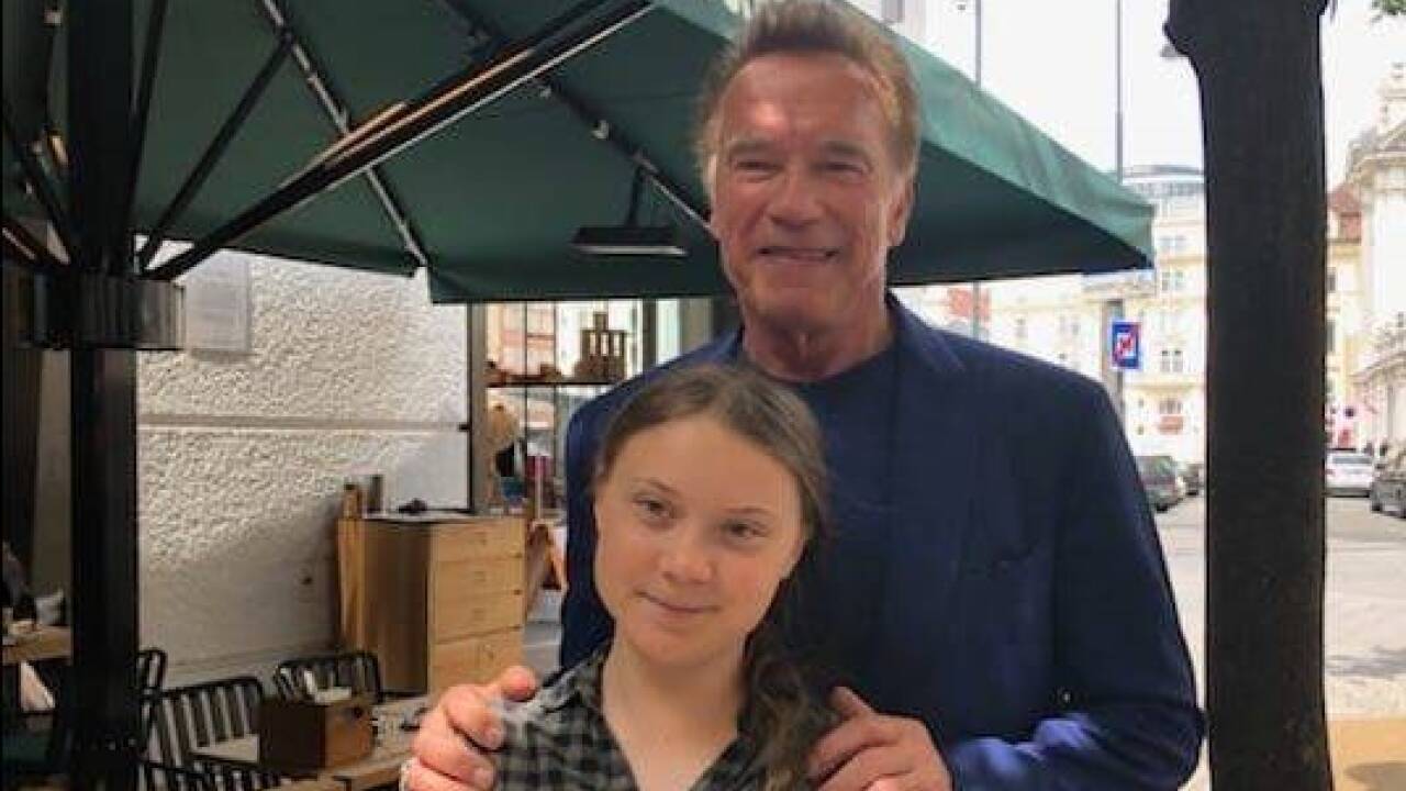 Thunberg postete dieses Foto mit Arnold Schwarzenegger auf Instagram 