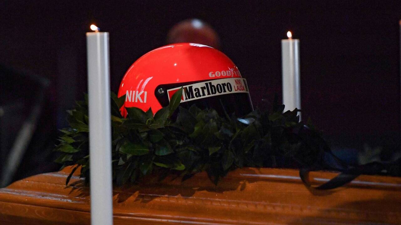 Abschied von Motorsport-Legende Niki Lauda. 