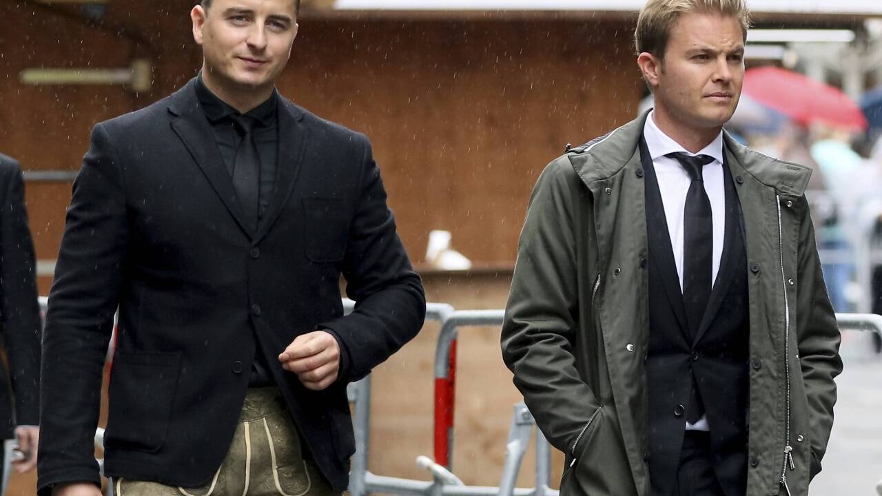 Prominente Trauergäste: Andreas Gabalier und Nico Rosberg.  