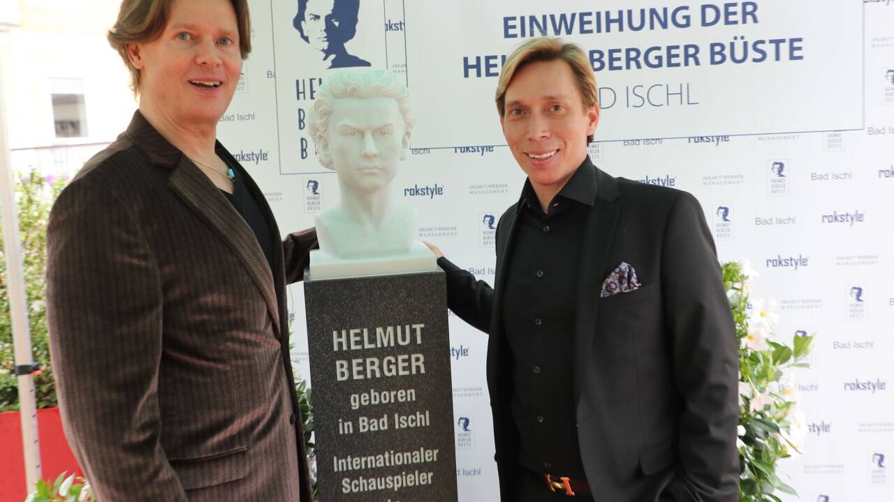 Schauspieler John Moulder-Brown und Manager Helmut Werner.  