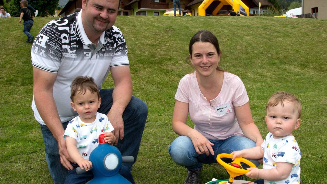 Christine und Martin aus Friedberg (Steiermark) mit Lukas und Florian.  Christine und Martin aus Friedberg (Steiermark) mit Lukas und Florian.