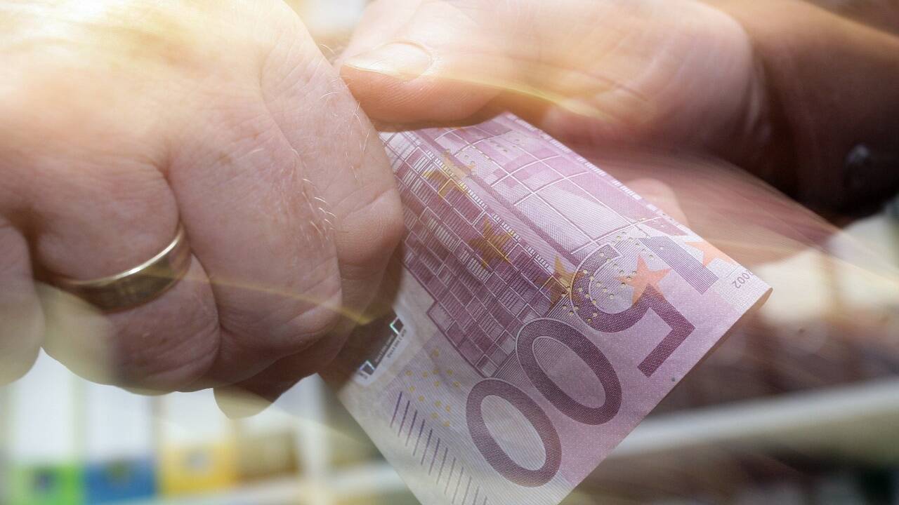Zusätzliche Sozialleistungen kommen in Wahlkampfzeiten gut an. Verantwortungsvoller wäre es, die Entscheidung darüber dem nächsten Nationalrat zu überlassen.  