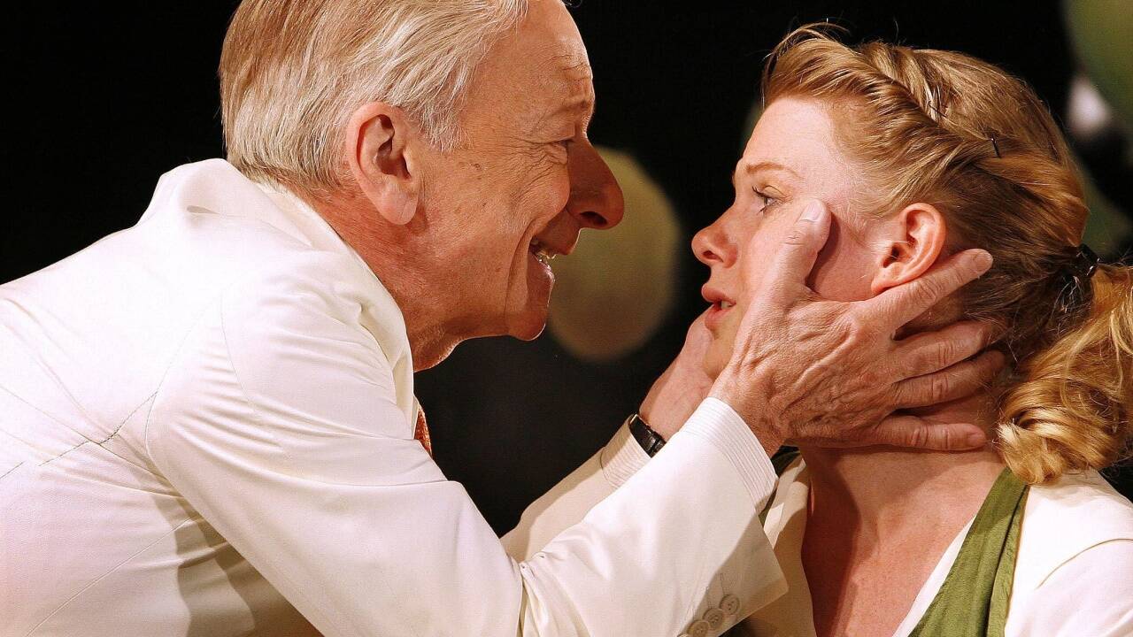 Festspiele Reichenau 2007: in „Vor Sonnenuntergang“ mit Elsa Seydel. 