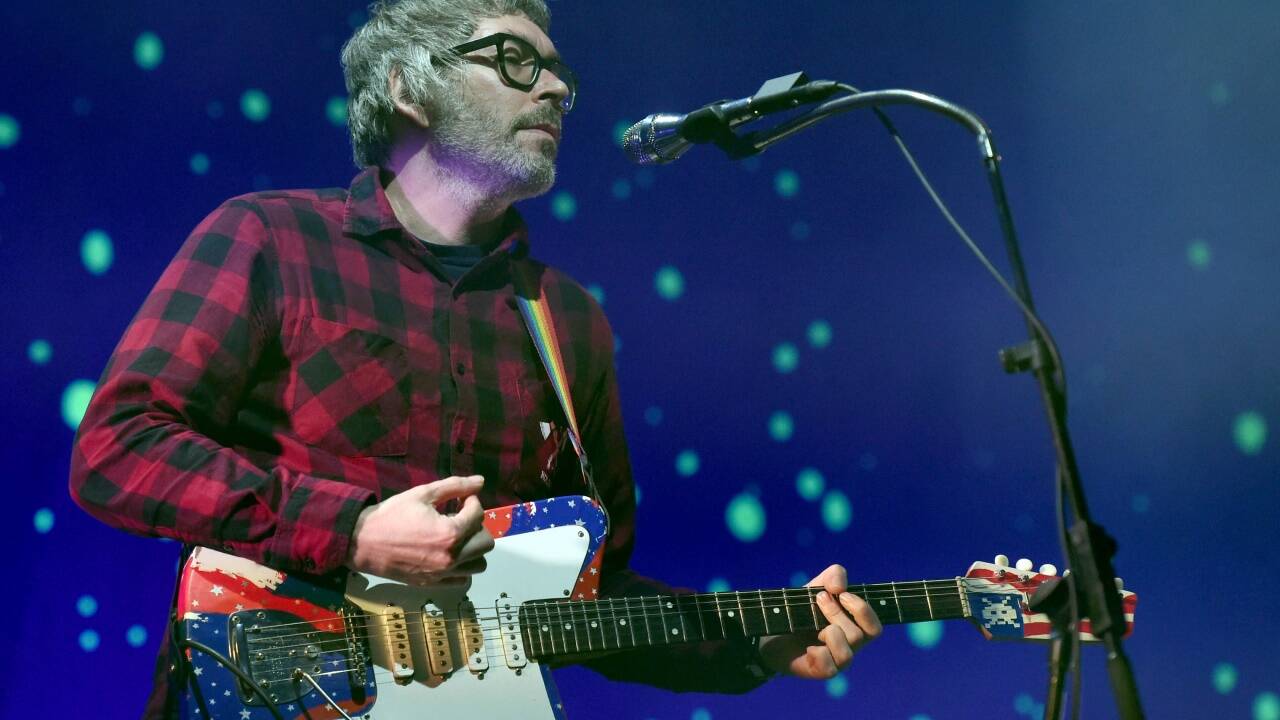 Gitarrist Rick McPhail von der Band 'Tocotronic' 