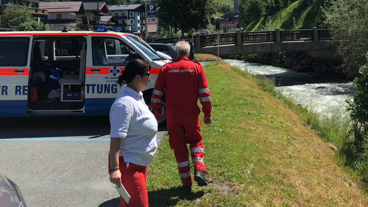 Dutzende Einsatzkräfte suchten am Montagvormittag nach der vermissten Frau. 