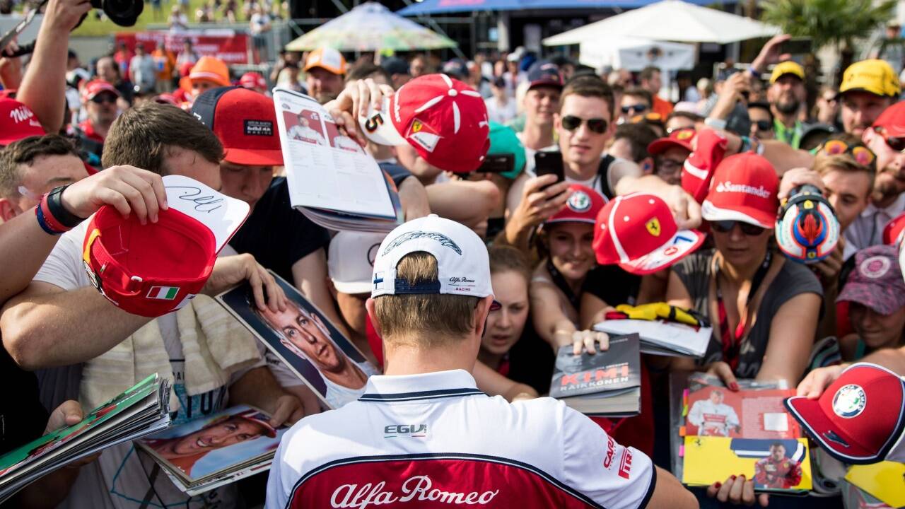 Die Fans lieben den „Iceman“. 