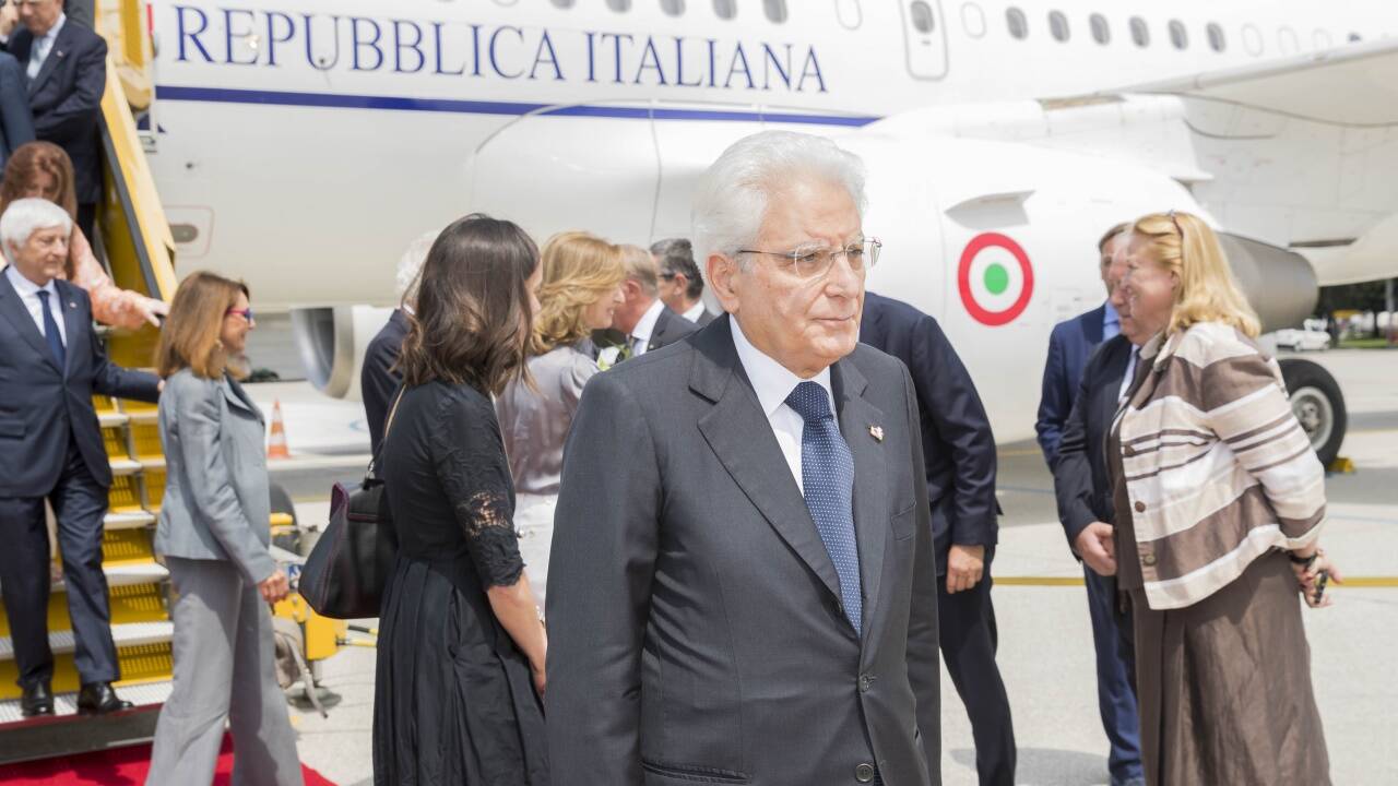 Der italienische Präsident Sergio Mattarella landete am Dienstag am Salzburger Flughafen. Der italienische Präsident Sergio Mattarella landete am Dienstag am Salzburger Flughafen.