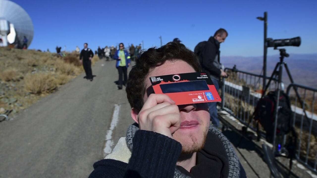 Das Spektakel zog zahlreiche Touristen nach Chile 