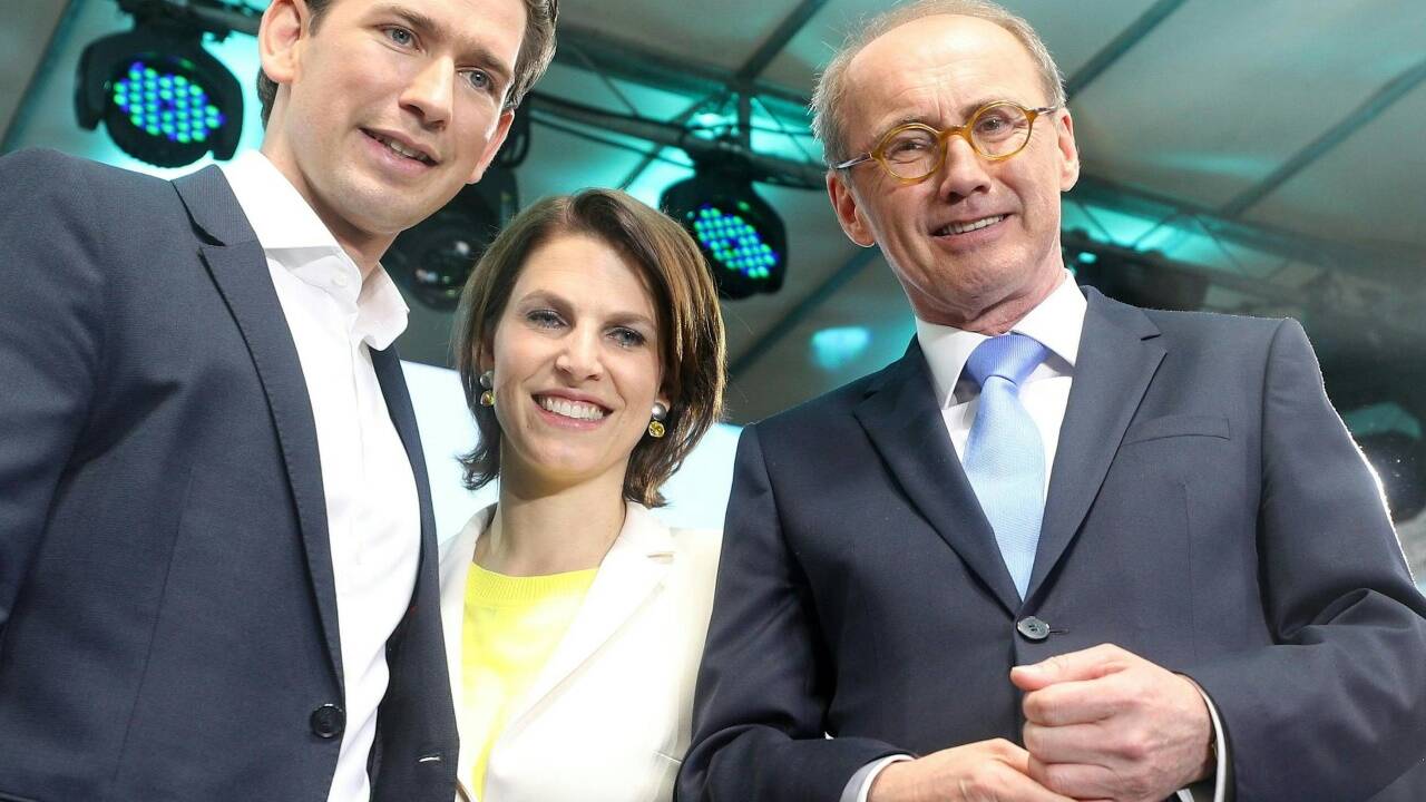 Hier mit Sebastian Kurz: Karoline Edtstadler und Othmar Karas. Hier mit Sebastian Kurz: Karoline Edtstadler und Othmar Karas.