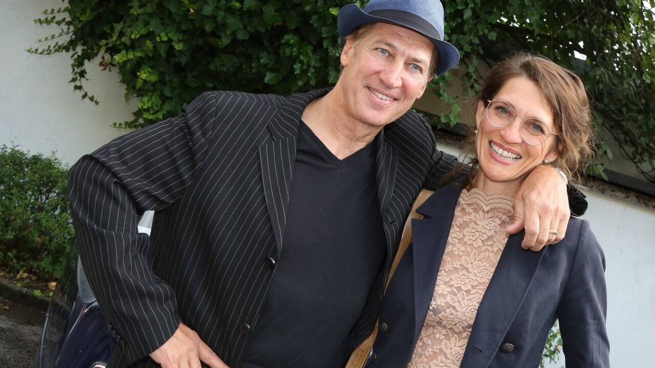 Tobias Moretti mit Frau Julia Moretti 