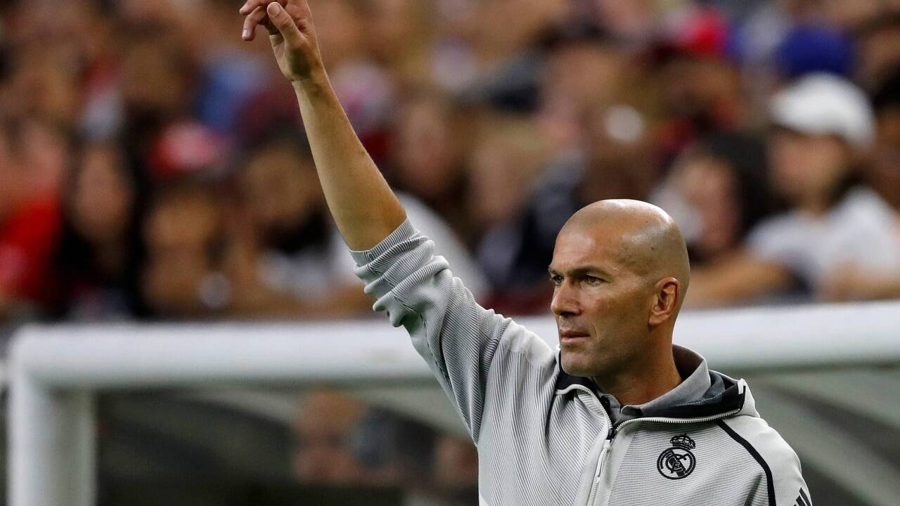 Startrainer Zinedine Zidane bringt beim Gastspiel von Real Glanz und Glamour in die Bullen-Arena. Startrainer Zinedine Zidane bringt beim Gastspiel von Real Glanz und Glamour in die Bullen-Arena.