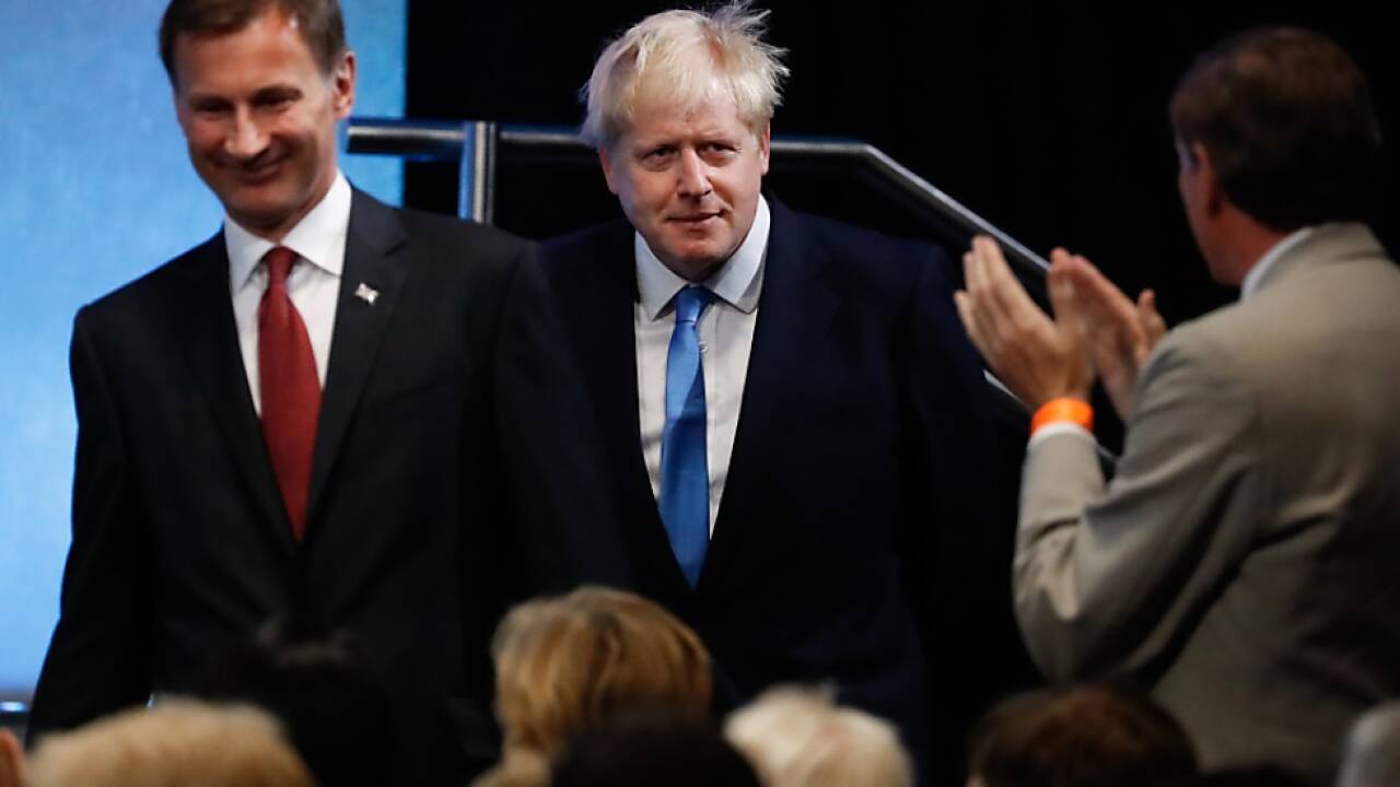 Johnson setzte sich gegen Hunt durch 