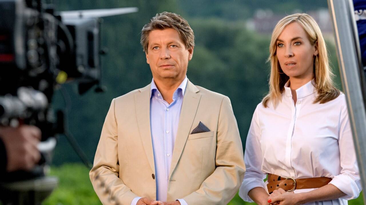 2018 führten Hans Bürger und Nadja Bernhard durch die „Sommergespräche“. 2018 führten Hans Bürger und Nadja Bernhard durch die „Sommergespräche“.