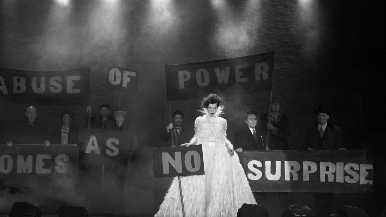 Mila Jovovich Mila Jovovich