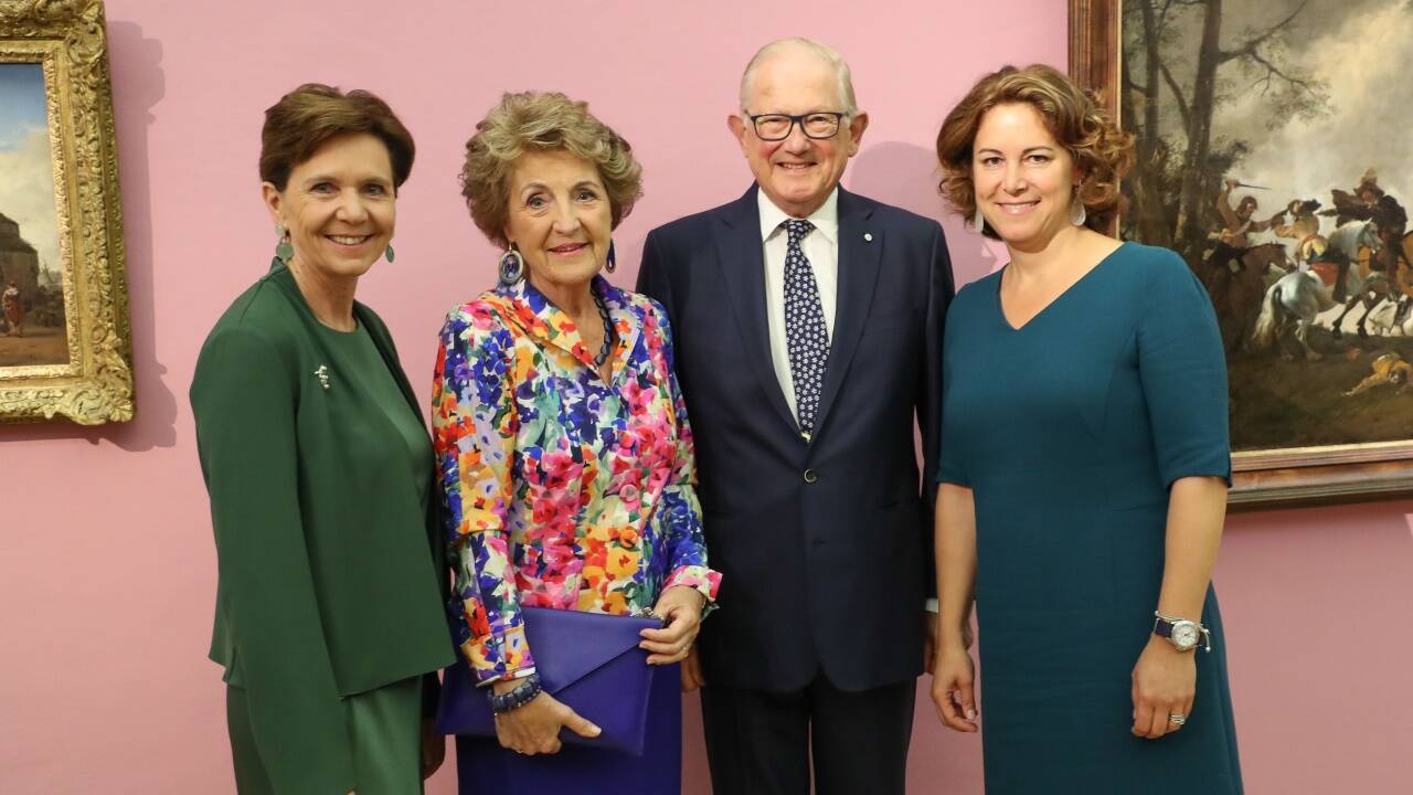 Im Bild v.l. Landtagspräsidentin Brigitta Pallauf, Prinzessin Margriet der Niederlande mit Ehemann Pieter Vollenhoven und Elisabeth Resmann (Geschäftsführerin Domquartier Salzburg).  
