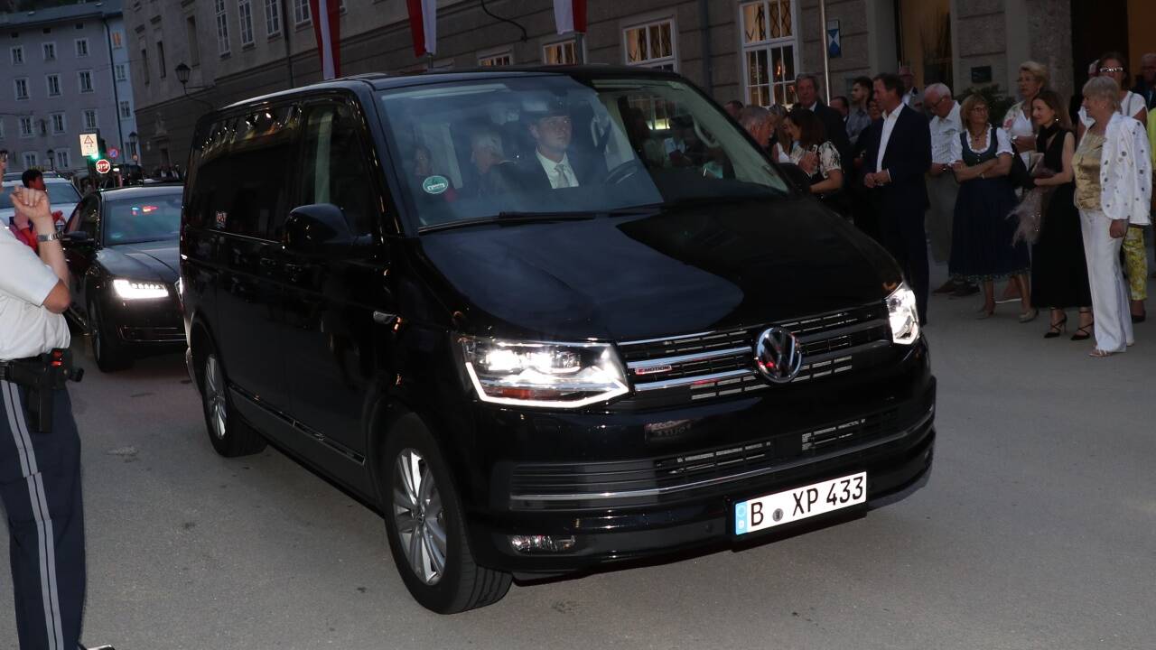 Angela Merkel besuchte am Montagabend die Festspiele.  