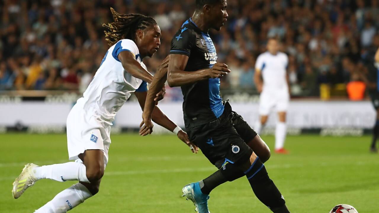 Dynamos Gerson Rodrigues gegen Brügges Simon Deli (r.)  Dynamos Gerson Rodrigues gegen Brügges Simon Deli (r.)