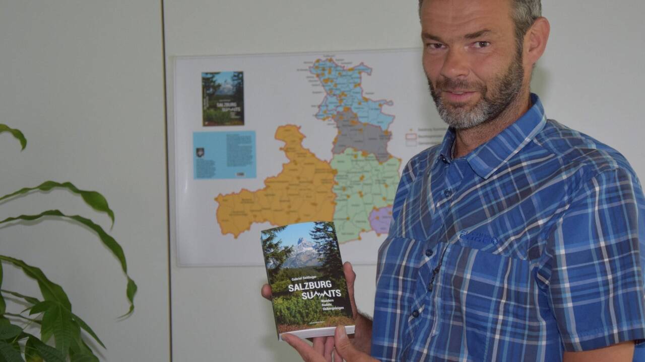 Geograf Gabriel Seitlinger hat sich die Mühe gemacht, jede der 119 Salzburger Gemeinden mit ihrem höchsten Gipfel zu dokumentieren. Geograf Gabriel Seitlinger hat sich die Mühe gemacht, jede der 119 Salzburger Gemeinden mit ihrem höchsten Gipfel zu dokumentieren.