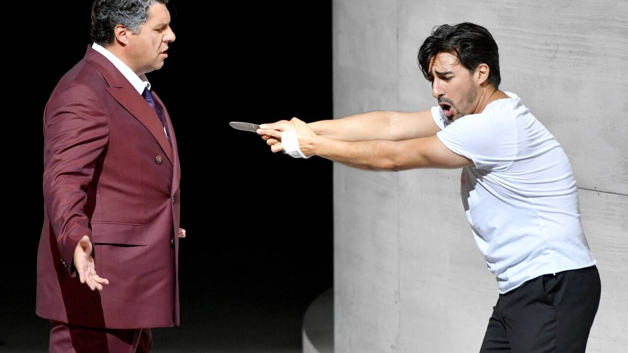 Luca Salsi (Simon Boccanegra), Charles Castronovo (Gabriele Adorno) 