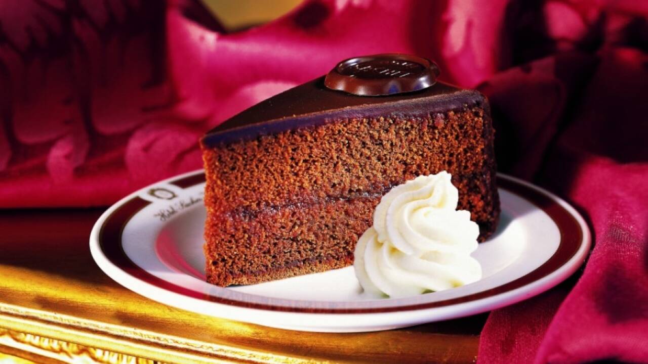 Die Sachertorte ist ein österreichischer Klassiker 