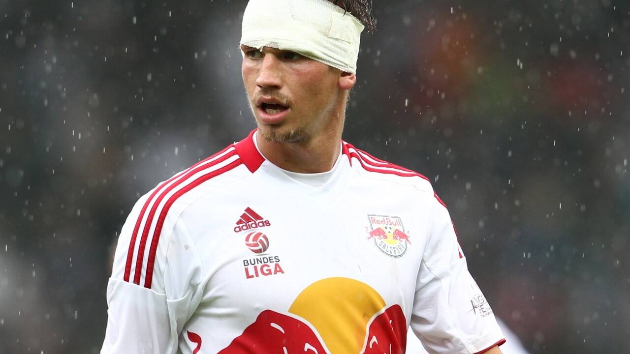 Franz Schiemer mit Turban, wie er als Spieler von Red Bull Salzburg in Erinnerung geblieben ist. 