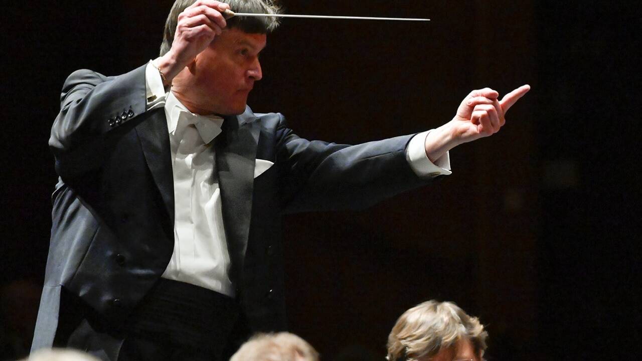 Dirigent Christian Thielemann mit Musikern der Staatskapelle Dresden. Dirigent Christian Thielemann mit Musikern der Staatskapelle Dresden.
