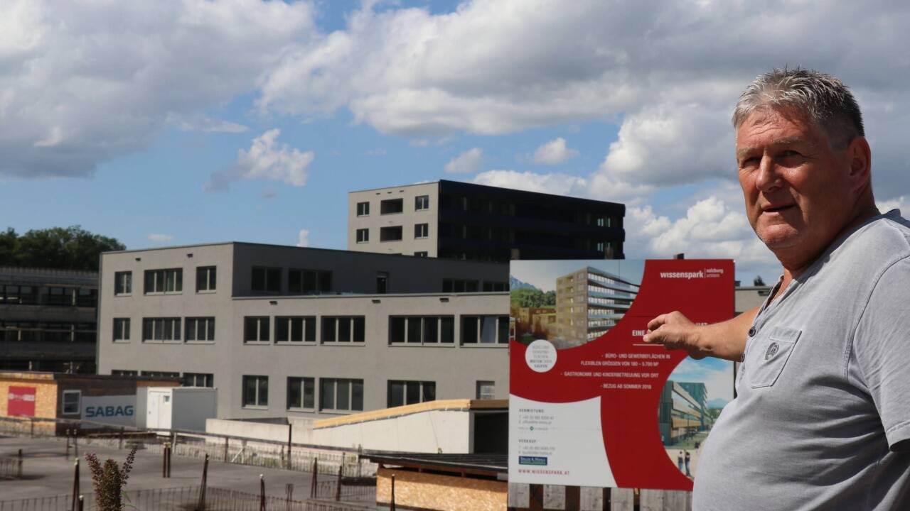 Bürgermeister Klose ist stolz auf den Gewerbepark. 