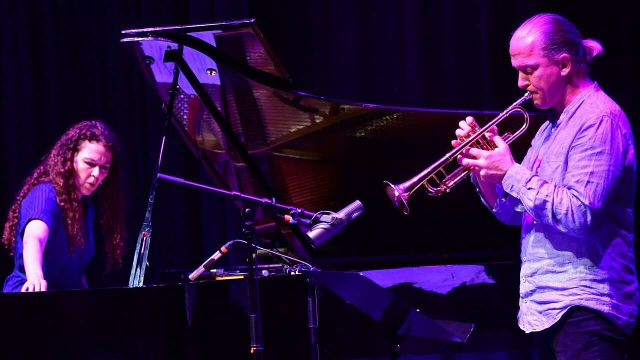 Lorenz Raab & Sylvie Courvoisier beim Jazzfestival Saalfelden. 