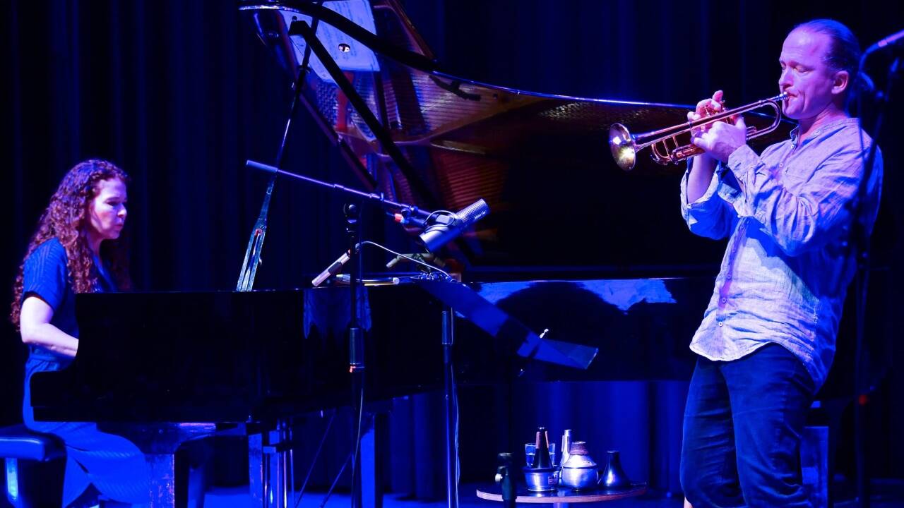 Lorenz Raab & Sylvie Courvoisier. 