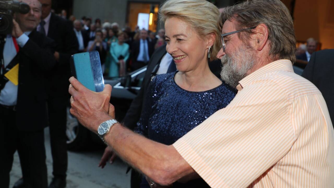 Locker und gelöst: Die künftige EU-Kommissionspräsidentin Ursula von der Leyen. 