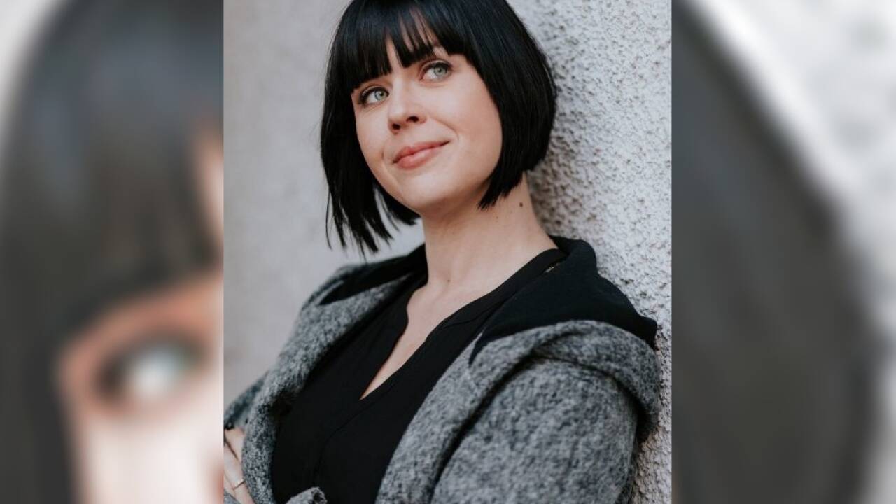 „Das Licht ist hier viel heller“ ist Mareike Fallwickls zweiter Roman. 