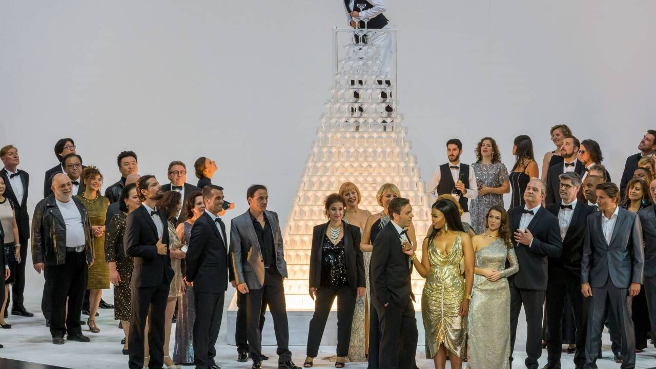 „La Traviata“ an der Opera Palais Garnier 