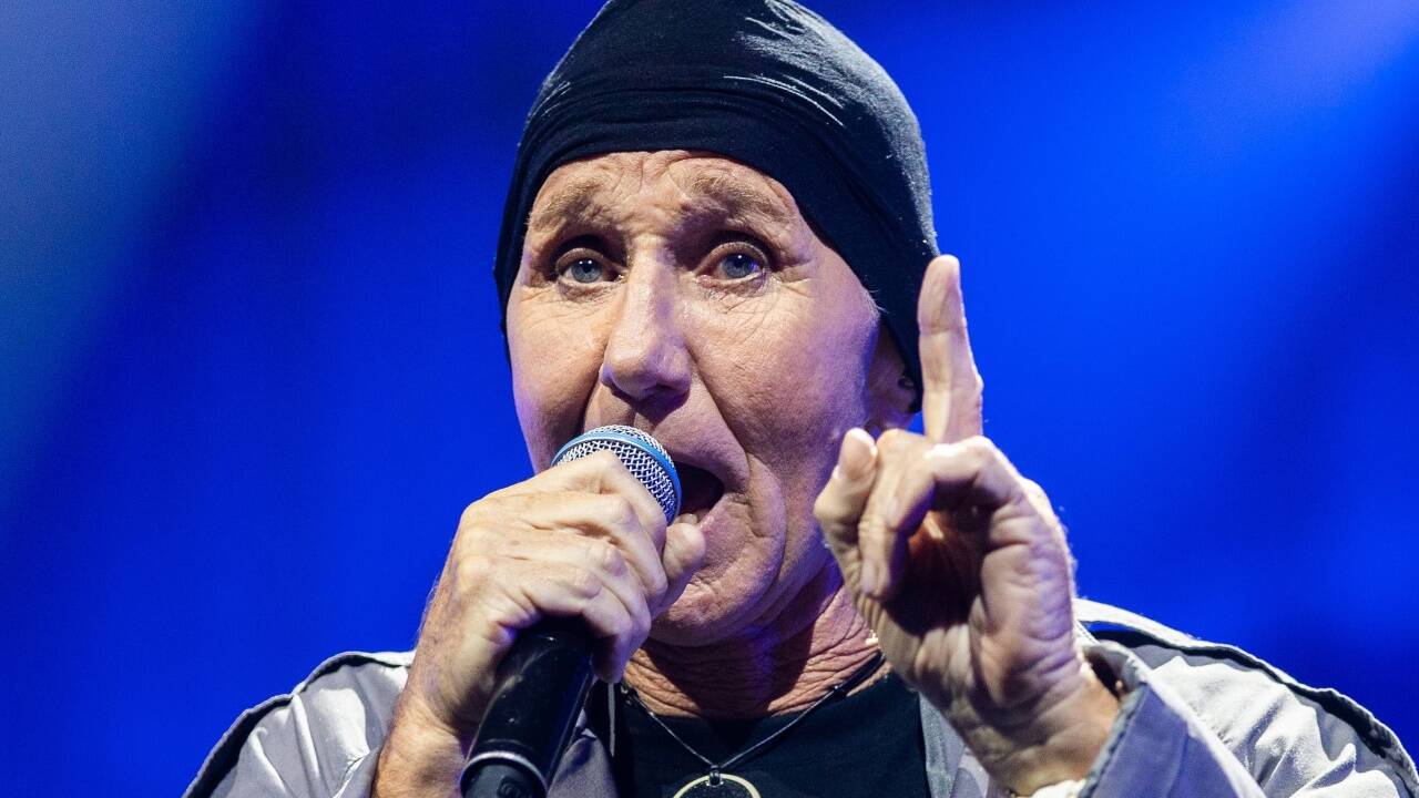 Sänger Klaus Eberhartinger von der Band Erste Allgemeine Verunsicherung (EAV) am Samstag, 14. September 2019, während ihres Abschiedskonzerts in der Wiener Stadthalle. 