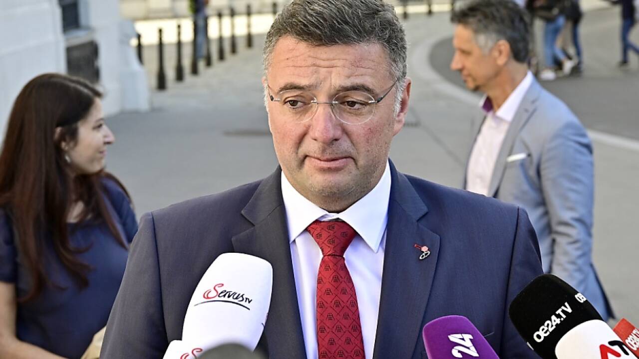 Jörg Leichtfried (SPÖ) spricht von großem Erfolg 