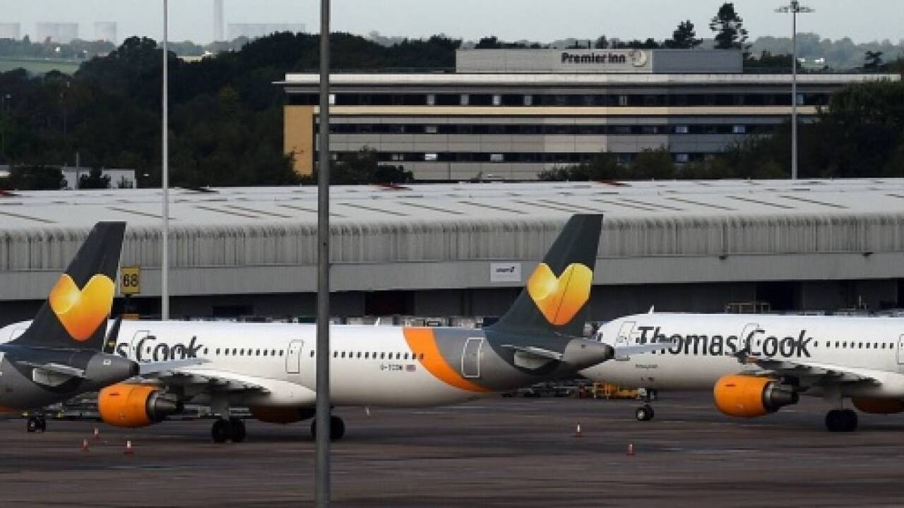 Der Reisekonzern Thomas Cook ist pleite: Auch in Manchester stehen die Flieger still.  