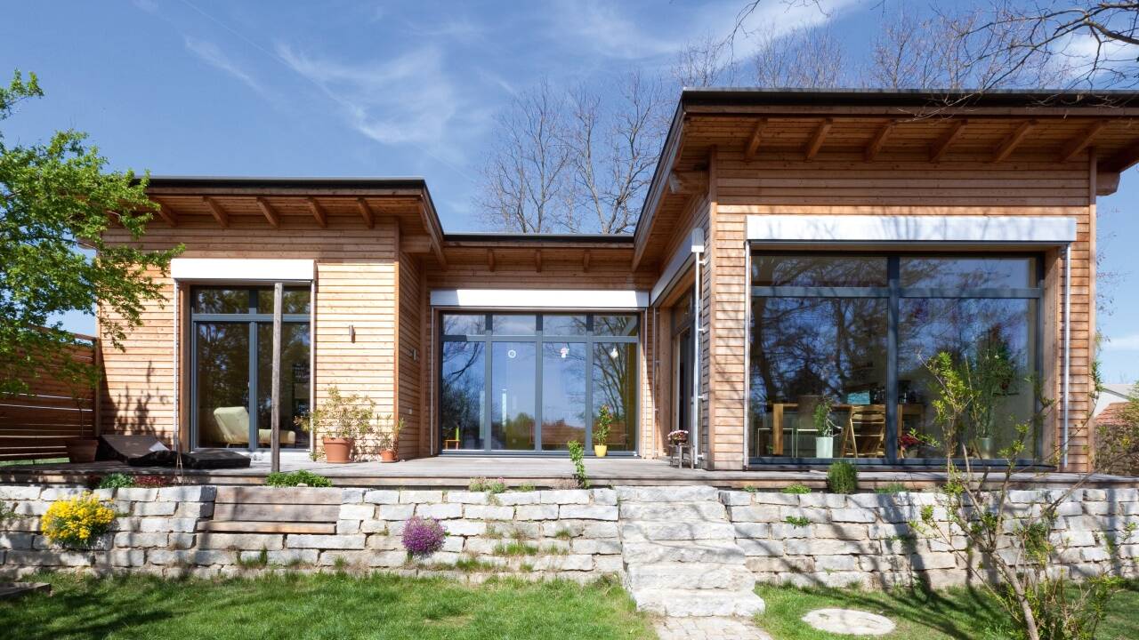 Der Bungalow Avantgarde 135 P von Hartl Haus.  