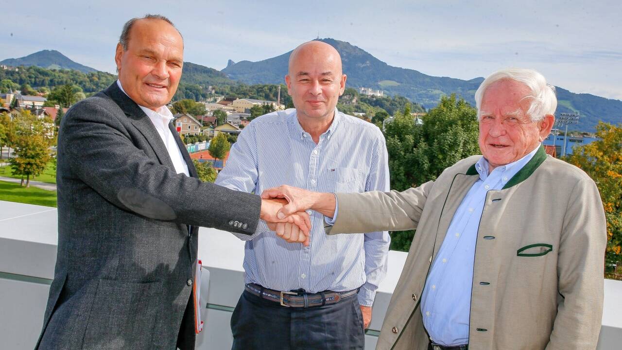 Bürgerinitiativen-Sprecher Helmut Nocker, Anwalt Wolfgang List und der für ein Gutachten beauftragte Geologe Georg Spaun jubelten am Freitag. Möglicherweise etwas vorschnell. 