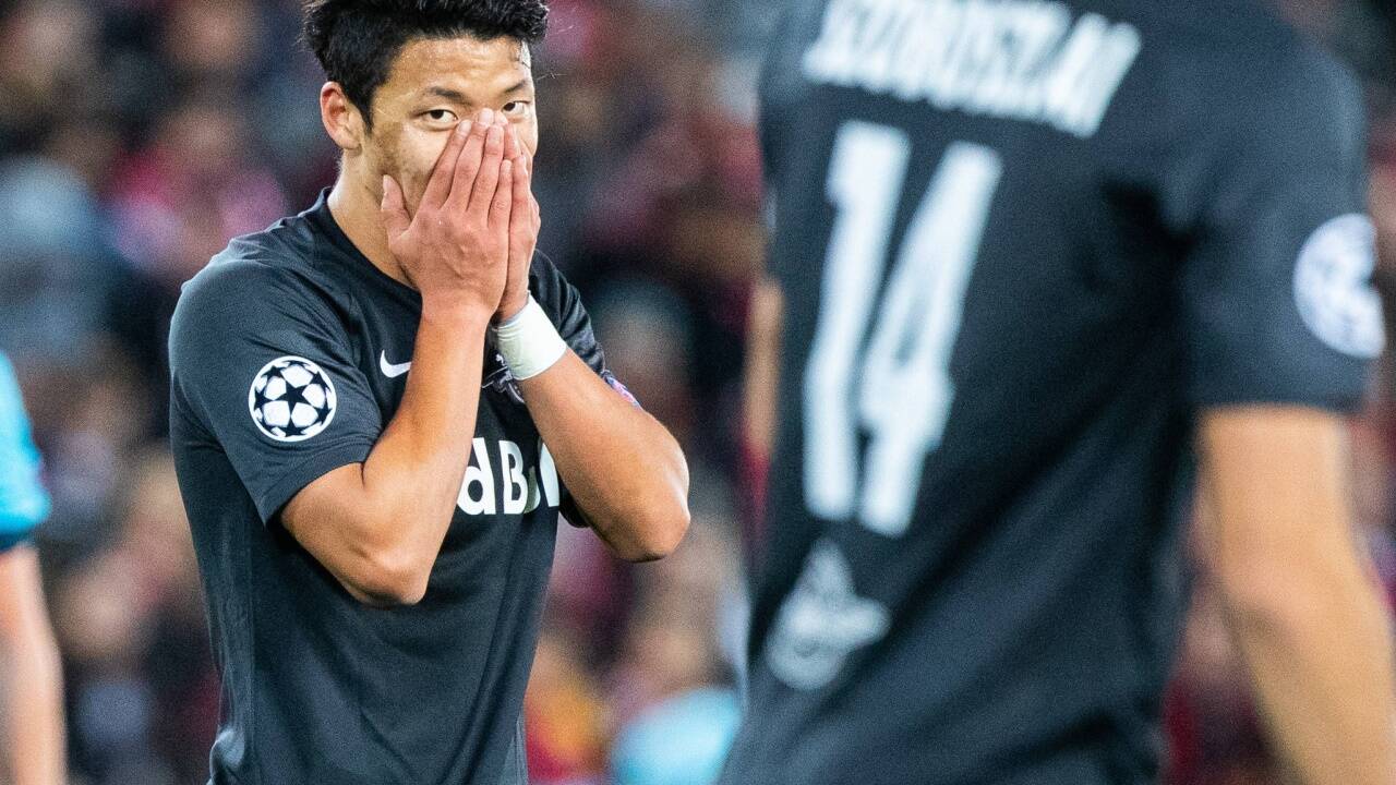 Gibt’s doch gar nicht: Ein 0:3 aufgeholt und dann 3:4 verloren, Hee-Chan Hwang ist fassungslos.  